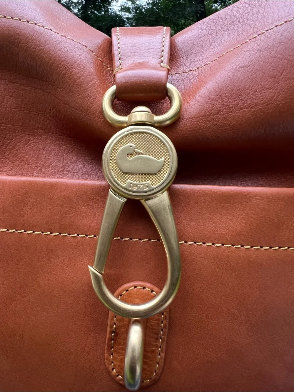 DOONEY AND BOURKE FLORENTINE LEATHER LOGO LOCK TOTE